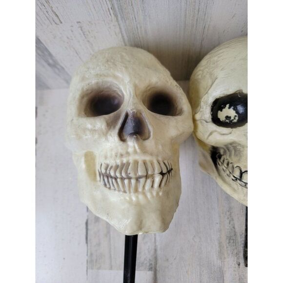 Skeleton head set AS IS lawn Decor stake Halloween prop - Picture 3 of 16